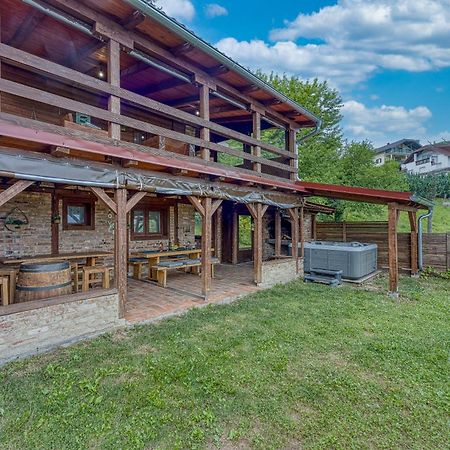 Holiday Home Primus Jastrebarsko Εξωτερικό φωτογραφία