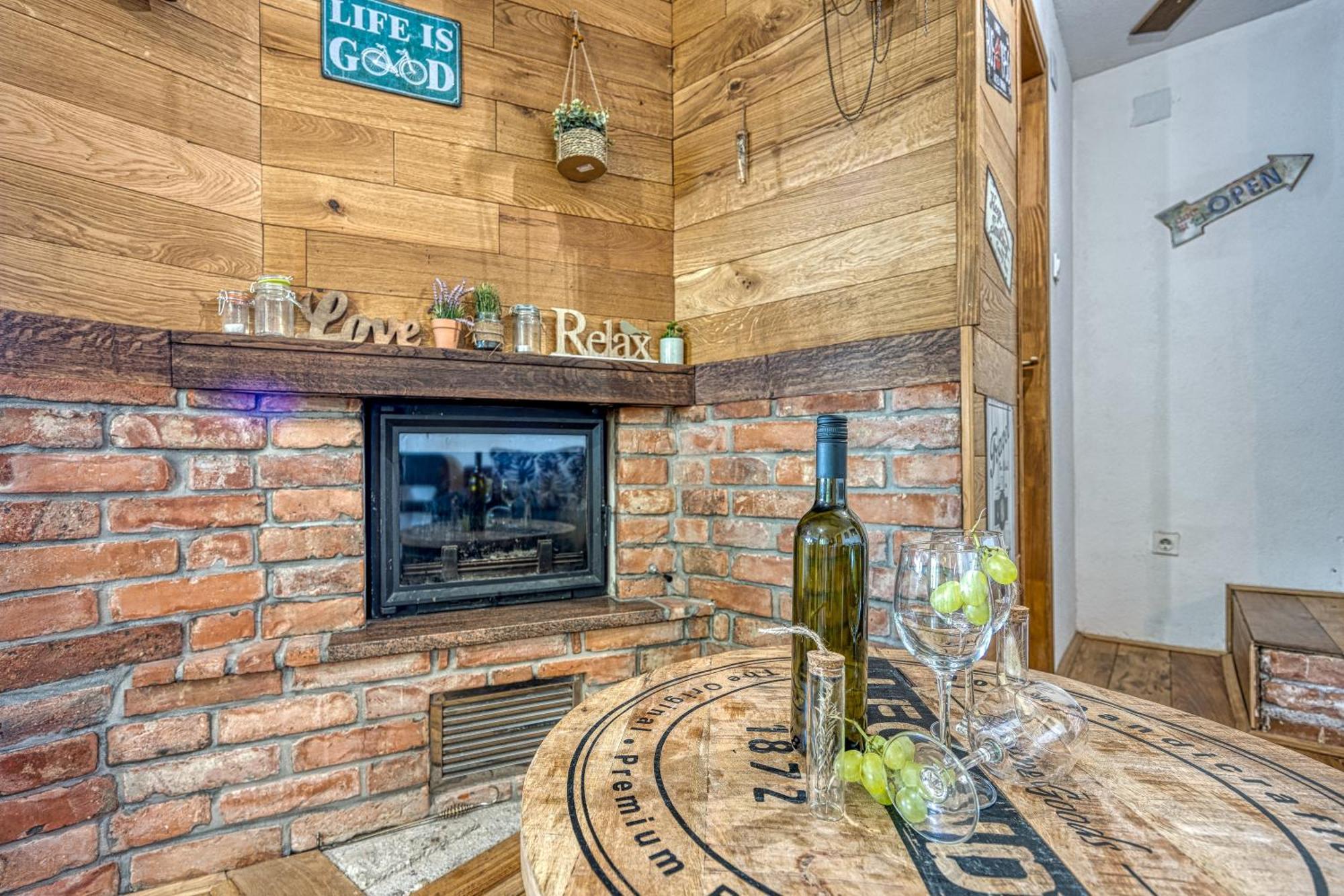 Holiday Home Primus Jastrebarsko Εξωτερικό φωτογραφία