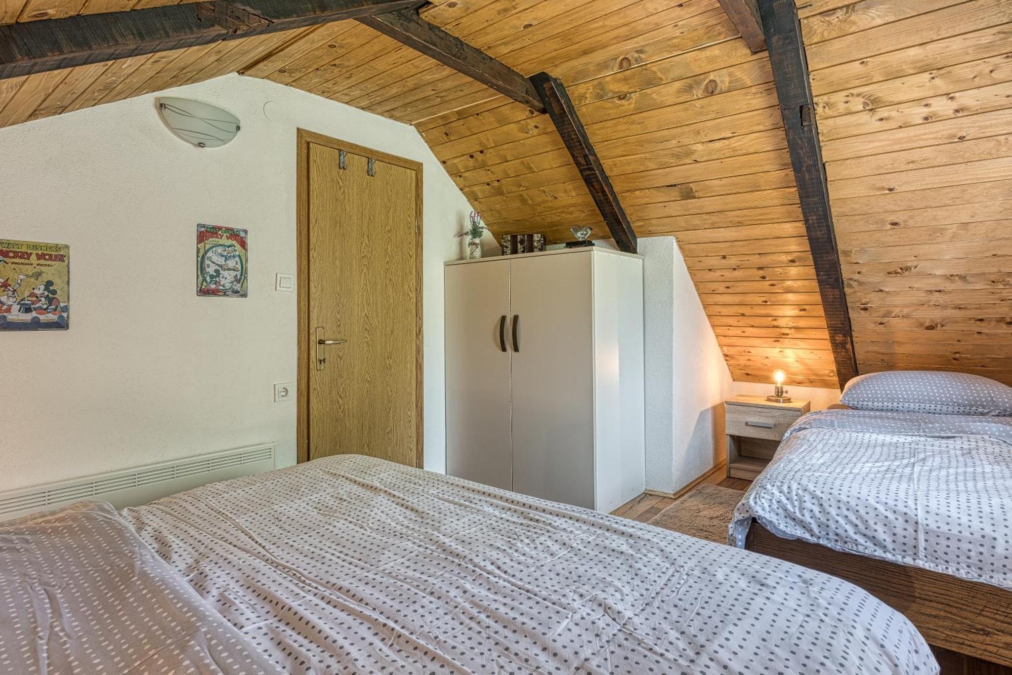 Holiday Home Primus Jastrebarsko Εξωτερικό φωτογραφία